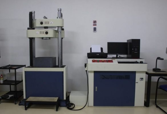Universal Testing Machine